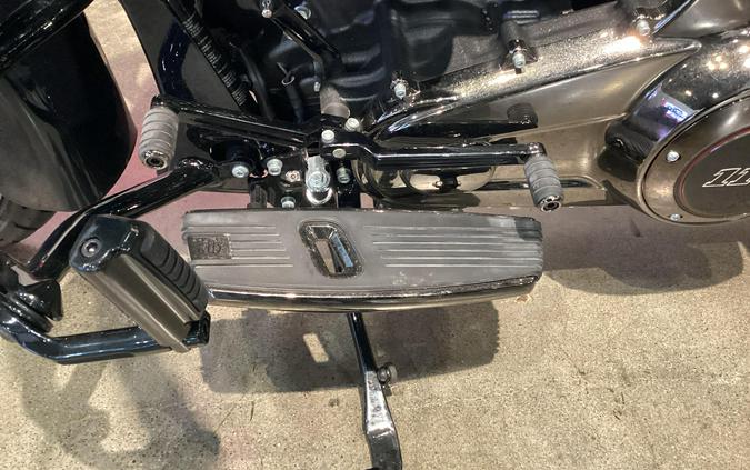 2022 Harley-Davidson Cvo Street Glide Flhsxe