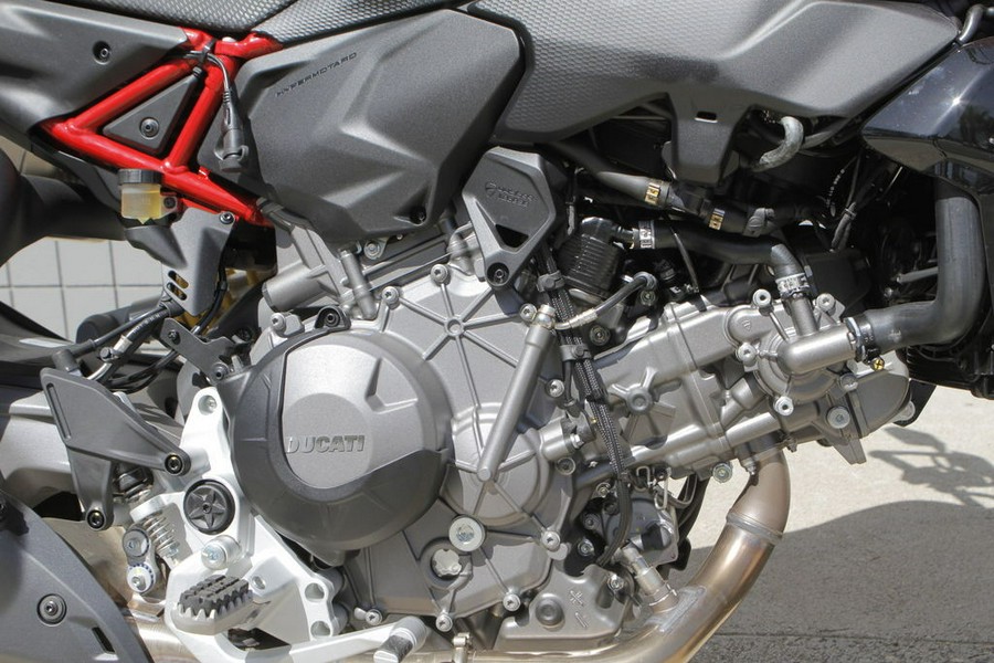 2026 Ducati Hypermotard V2