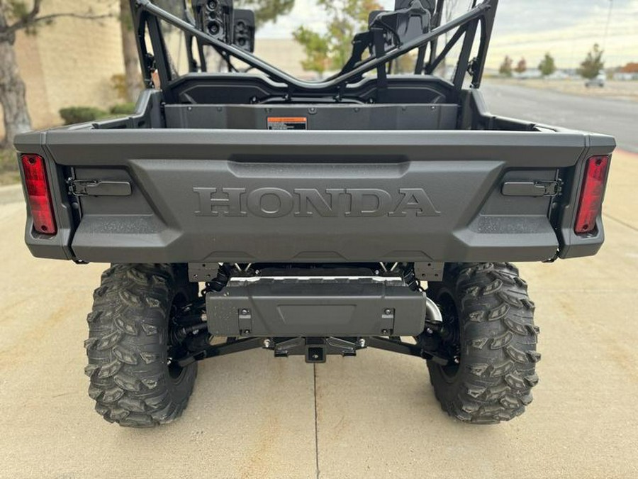 2024 Honda® Pioneer 1000-6 Deluxe Crew