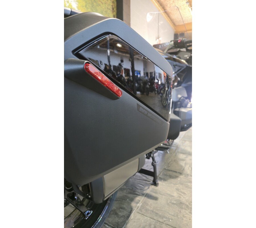 2026 BMW Motorrad R 1300 RT