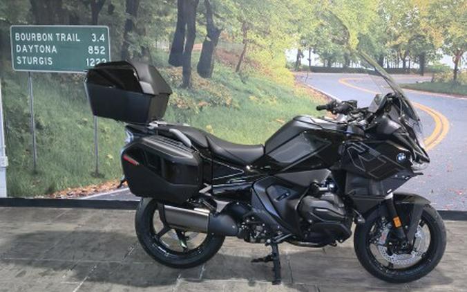 2026 BMW Motorrad R 1300 RT