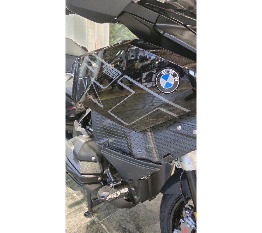 2026 BMW Motorrad R 1300 RT