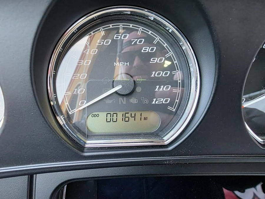 2025 Harley-Davidson® FLHTCUTG - Tri Glide® Ultra