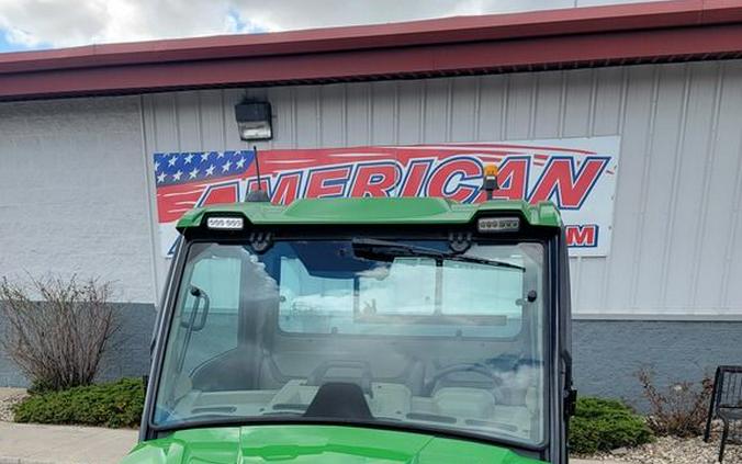 2022 John Deere 3-Passenger Full-Size Crossover Gator™ XUV835R With Deluxe Cab