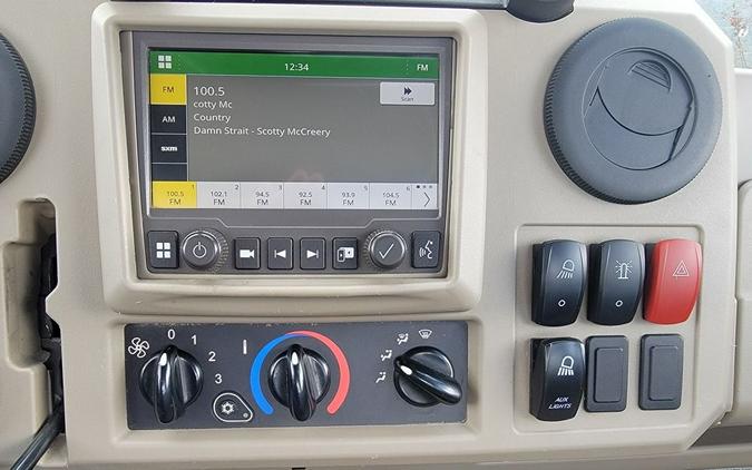 2022 John Deere 3-Passenger Full-Size Crossover Gator™ XUV835R With Deluxe Cab