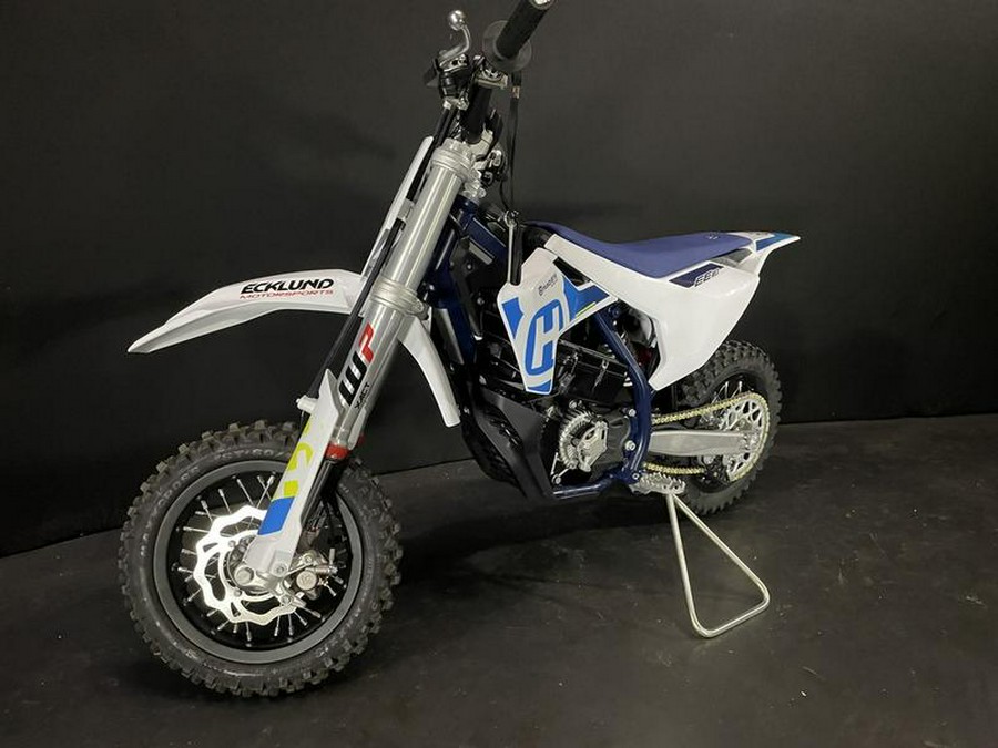 2024 Husqvarna® EE 3