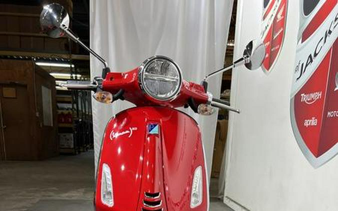 2023 Vespa Primavera 50 Red