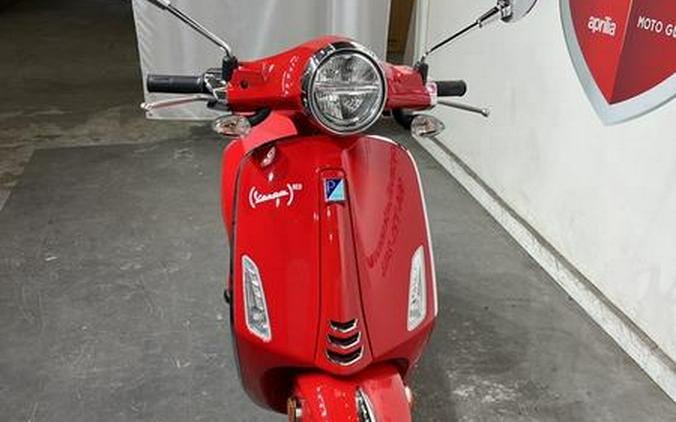 2023 Vespa Primavera 50 Red