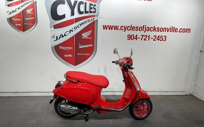 2023 Vespa Primavera 50 Red