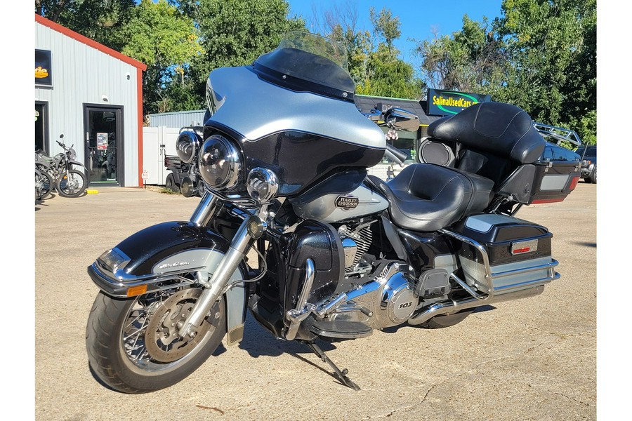 2013 Harley-Davidson® ELECTRA GLIDE ULTRA