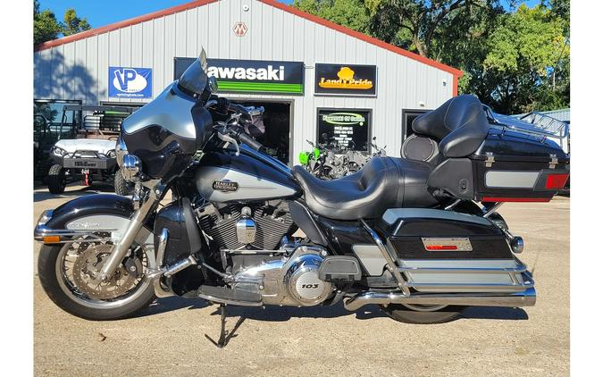 2013 Harley-Davidson® ELECTRA GLIDE ULTRA