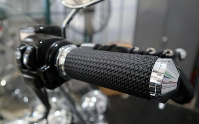 2021 Harley-Davidson® FLHC - Heritage Classic