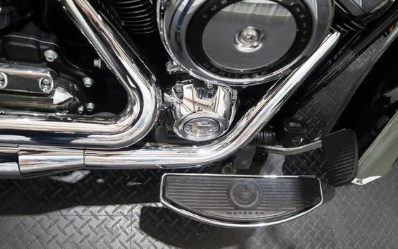 2021 Harley-Davidson® FLHC - Heritage Classic