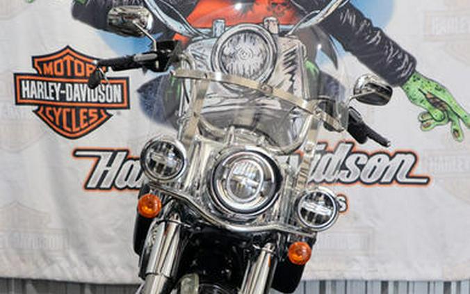 2021 Harley-Davidson® FLHC - Heritage Classic