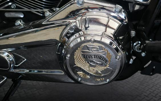 2021 Harley-Davidson® FLHC - Heritage Classic