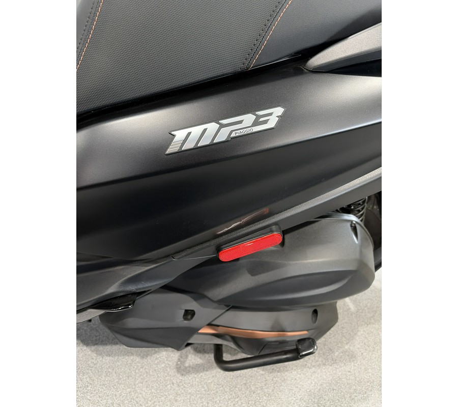 2024 Piaggio MP3 530
