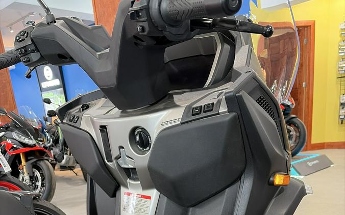 2024 Piaggio MP3 530