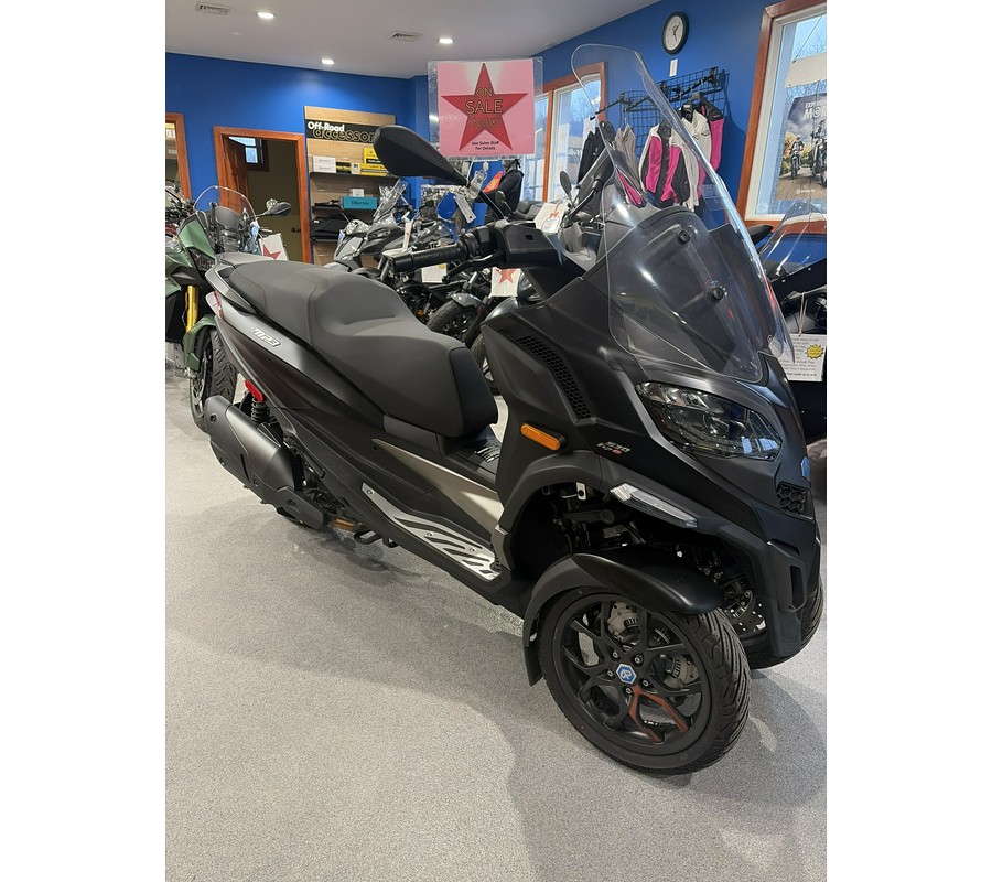 2024 Piaggio MP3 530