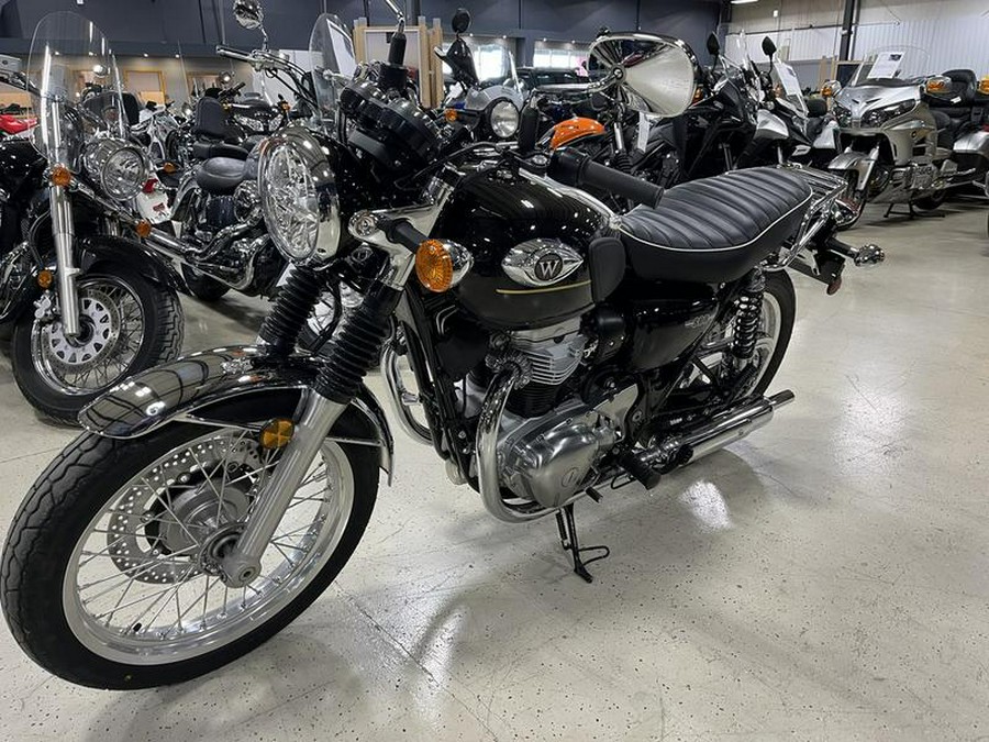 2025 Kawasaki W800 ABS