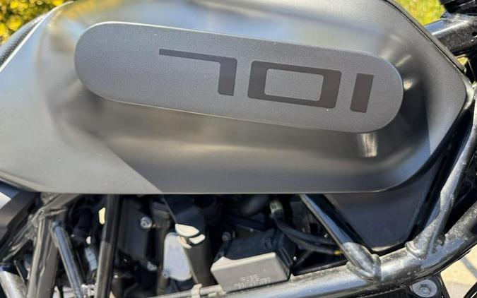2019 Husqvarna® Svartpilen 701