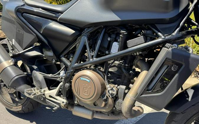 2019 Husqvarna® Svartpilen 701