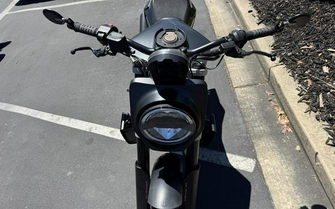 2019 Husqvarna® Svartpilen 701
