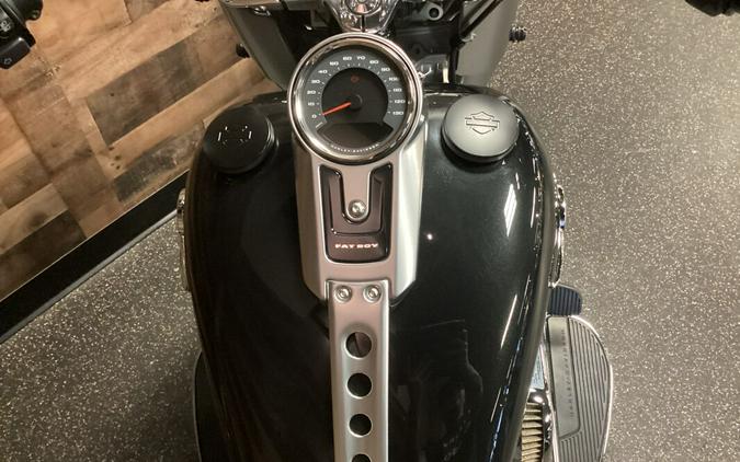 2018 Harley-Davidson Fat Boy Black Tempest FLFBS