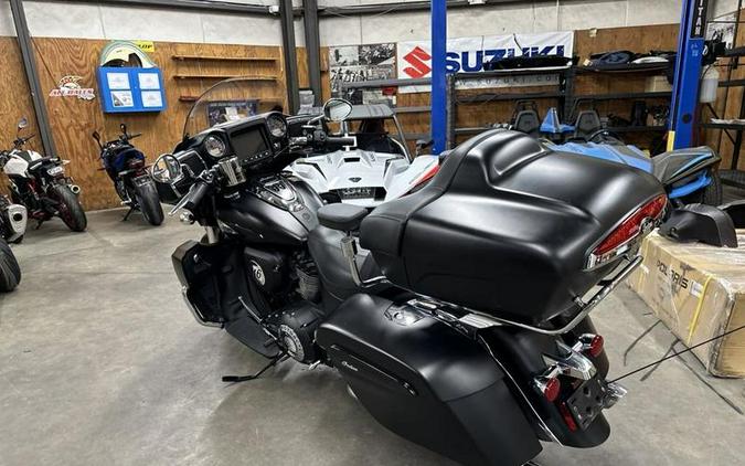 2020 Indian Motorcycle® Roadmaster® Dark Horse® Thunder Black Smoke