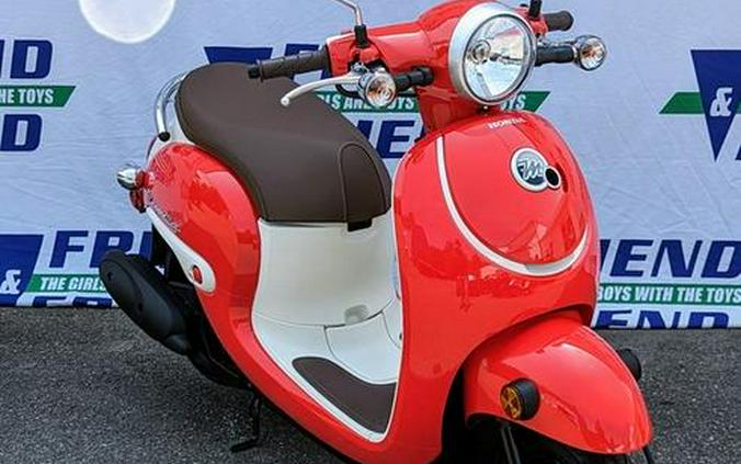 2025 Honda® Metropolitan