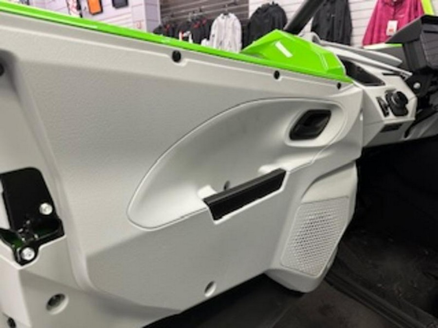 2026 Kawasaki Teryx®4 H2 Deluxe eS