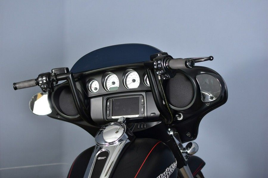 2016 Harley-Davidson Street Glide Special Black Denim