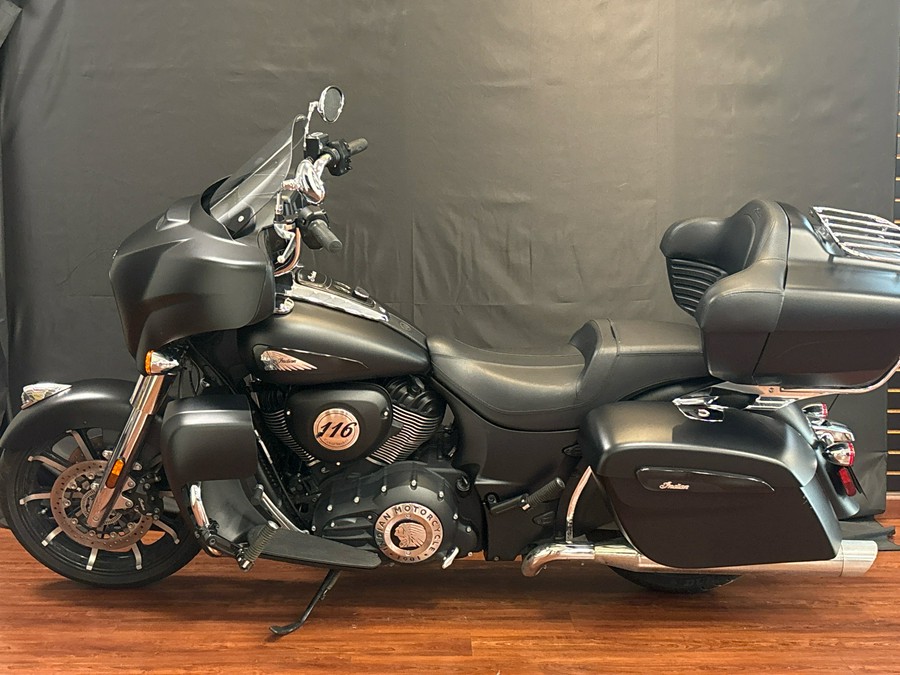2020 Indian Motorcycle Roadmaster® Dark Horse®