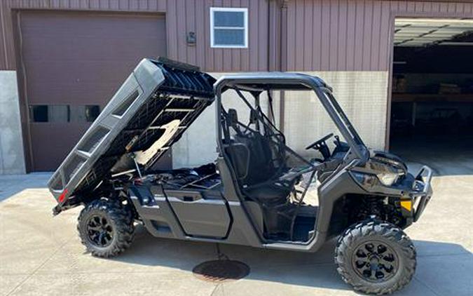 2023 Can-Am Defender Pro XT HD10