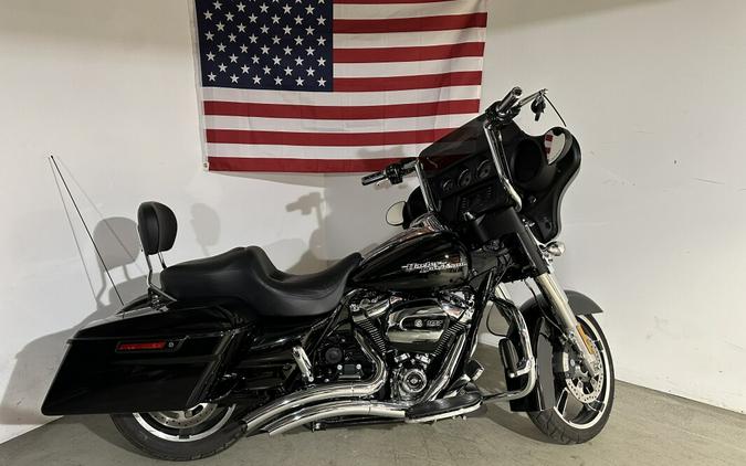 2019 Harley-Davidson Street Glide Vivid Black