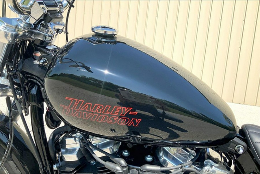 2024 Harley-Davidson Softail FXST - Standard
