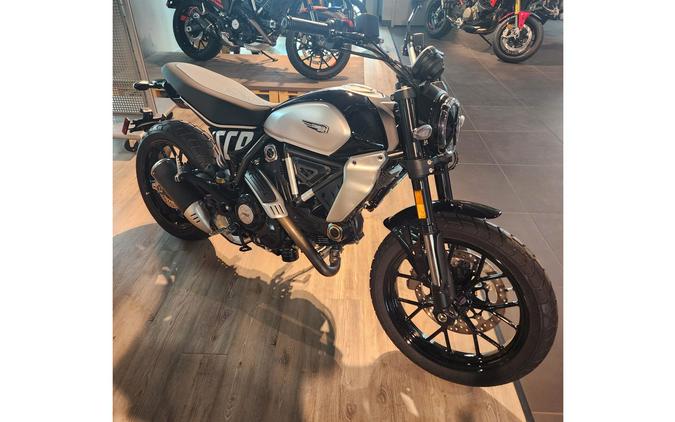 2024 Ducati Scrambler Icon