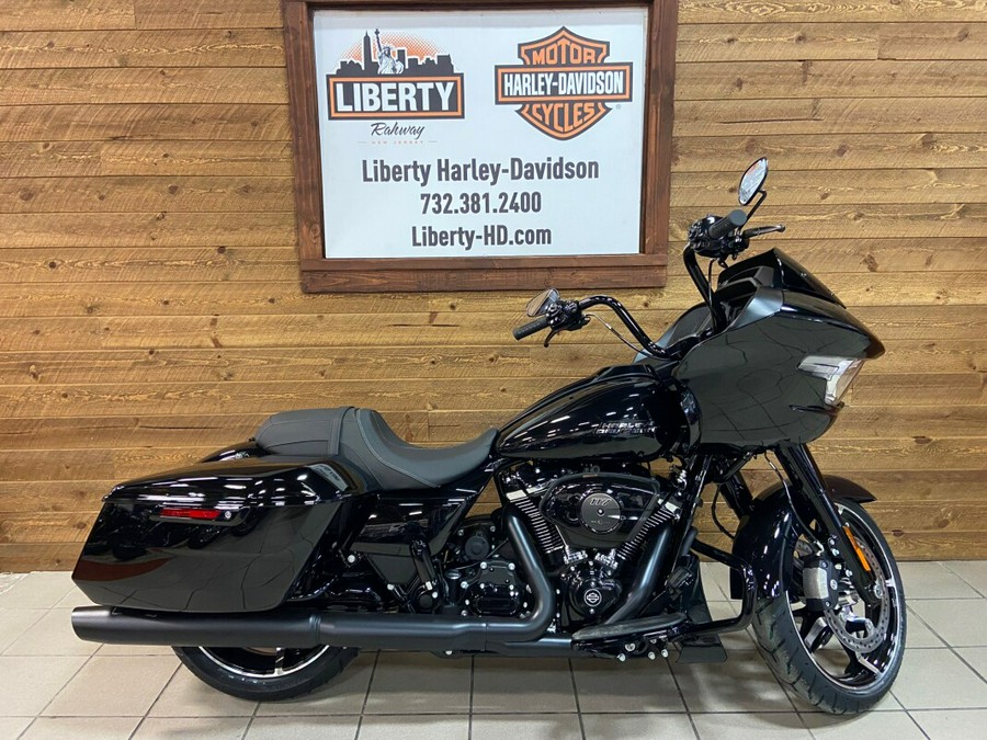 2024 Harley-Davidson® Road Glide™ Vivid Black FLTRX