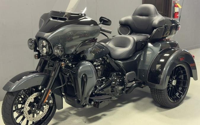 FLHTCUTG 2025 Tri Glide® Ultra