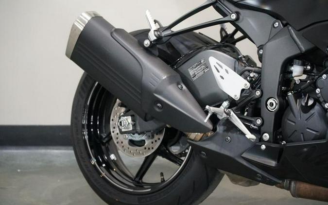 2024 Kawasaki Ninja® ZX™-6R ABS Metallic Flat Spark Black/Ebony