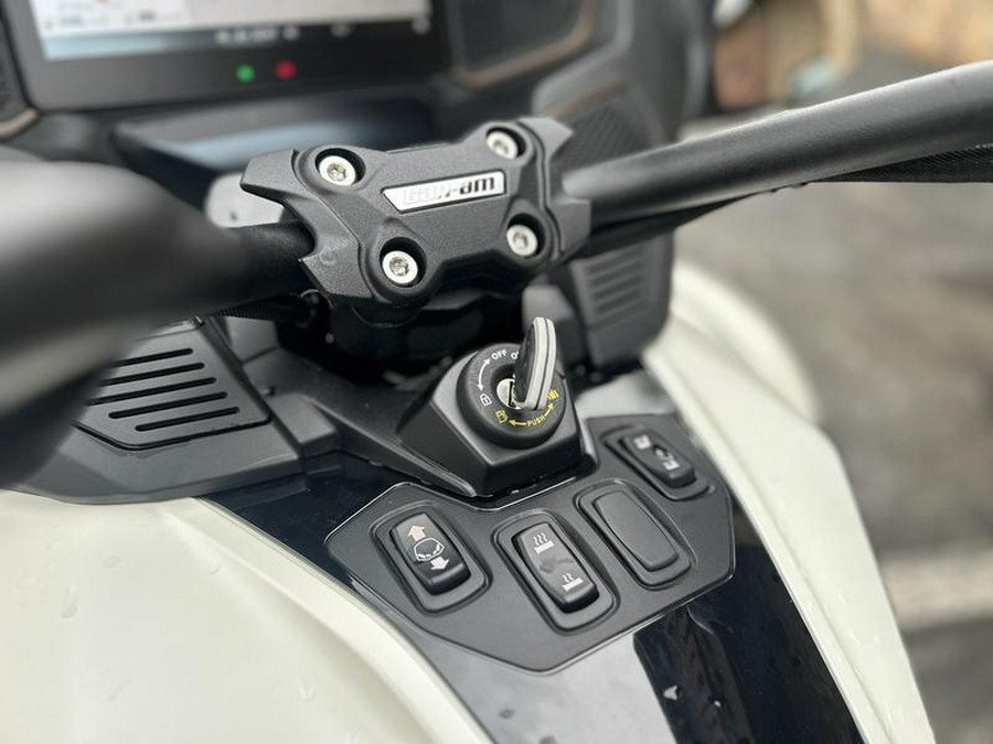 2024 Can-Am® Spyder RT Sea-To-Sky