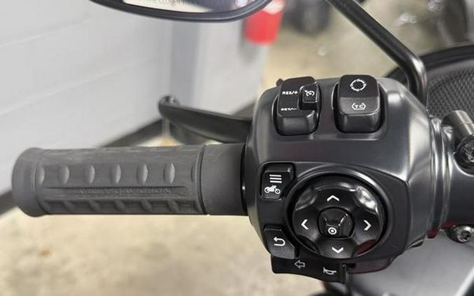 2025 Harley-Davidson® FLTRX - Road Glide®