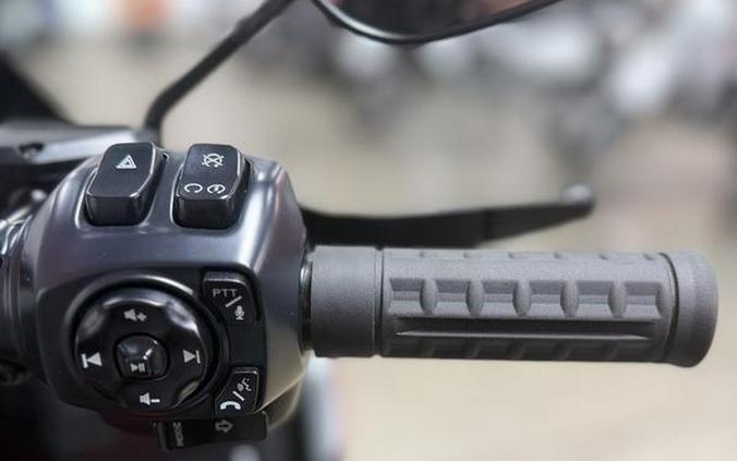 2025 Harley-Davidson® FLTRX - Road Glide®