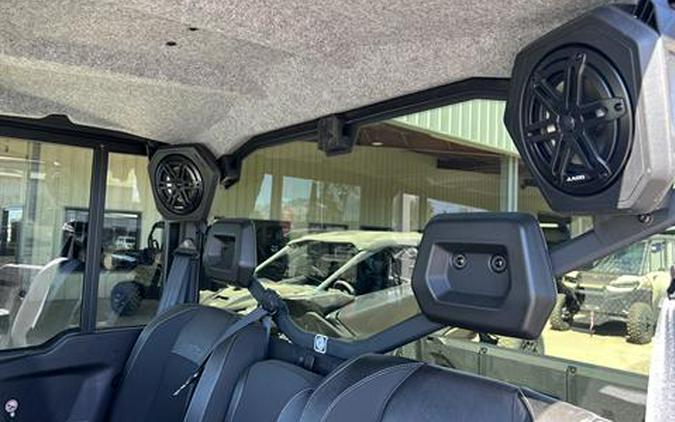 2026 Can-Am Defender MAX Limited HD11