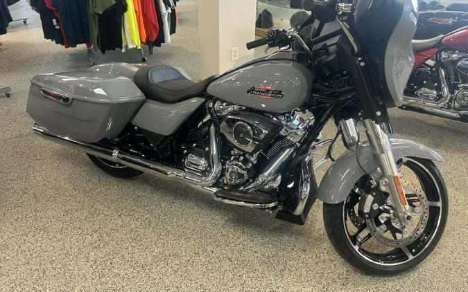 2026 Harley-Davidson® FLHX Street Glide™ Solo