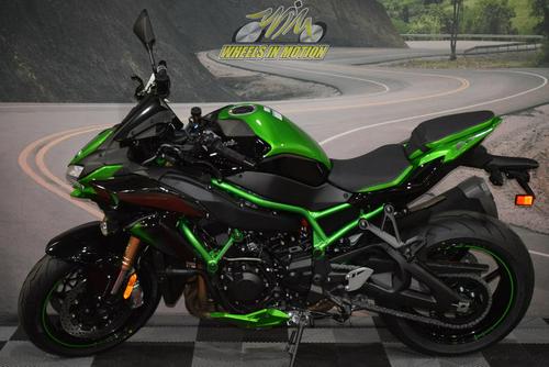 2021 Kawasaki Z H2 SE First Look Preview Photo Gallery