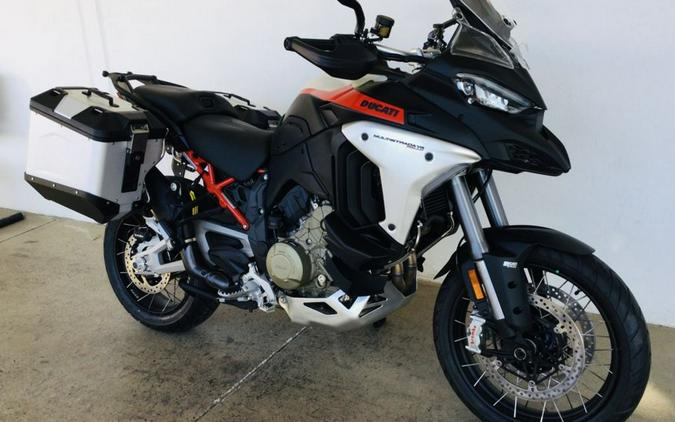 2024 Ducati Multistrada V4 Rally Travel Adventure Black