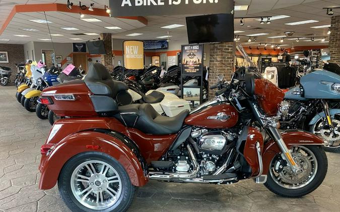 2024 Harley-Davidson FLHTCUTG - Tri Glide Ultra