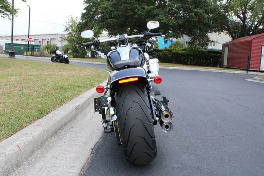 2024 Harley-Davidson Softail FXBR - Breakout