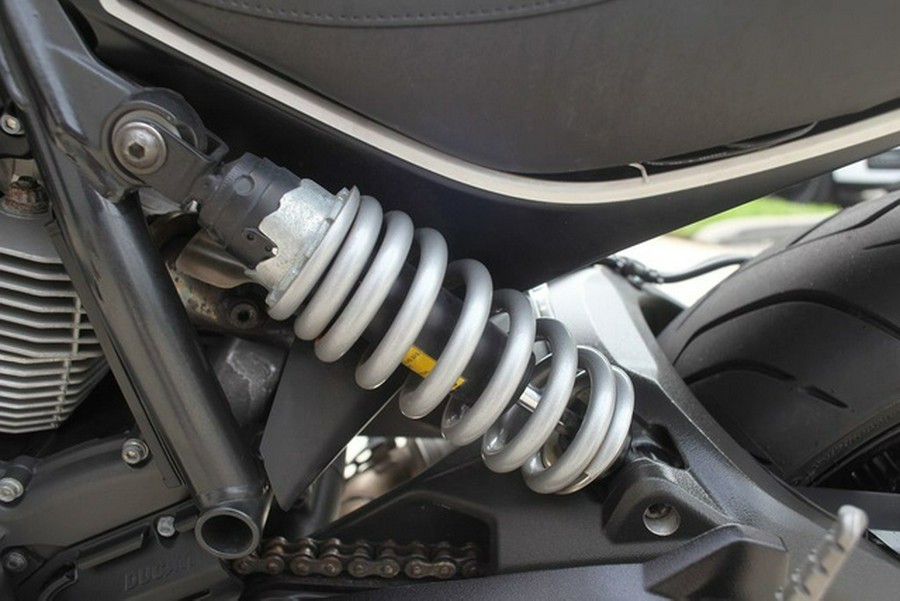 2015 Ducati Scrambler Icon Ducati Red Icon