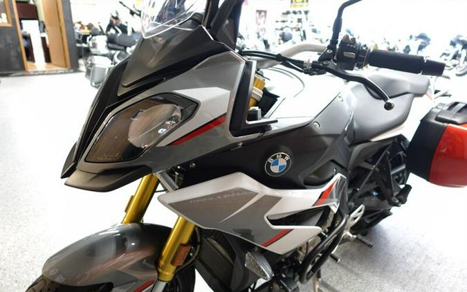 2016 BMW S 1000 XR